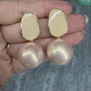 Dangle Faux Pearl And Enamel Earrings Gold Tone Jewelry Baby Pink Cream